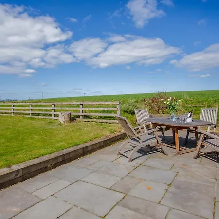 Brens Barn بيت للعطل بيدال